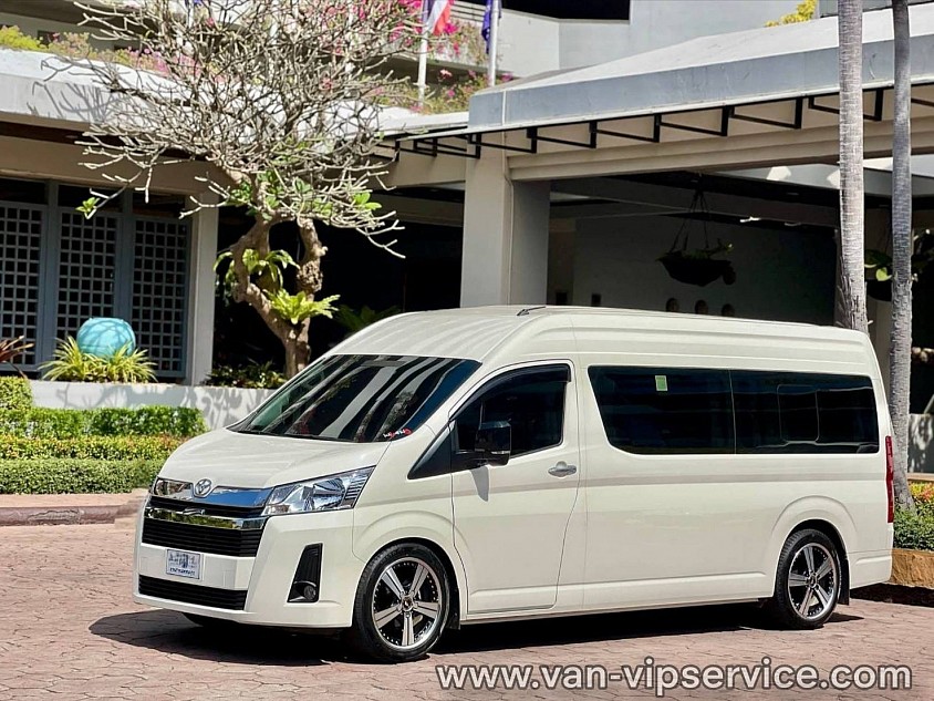 Hire a van to Suvarnabhumi Airport.