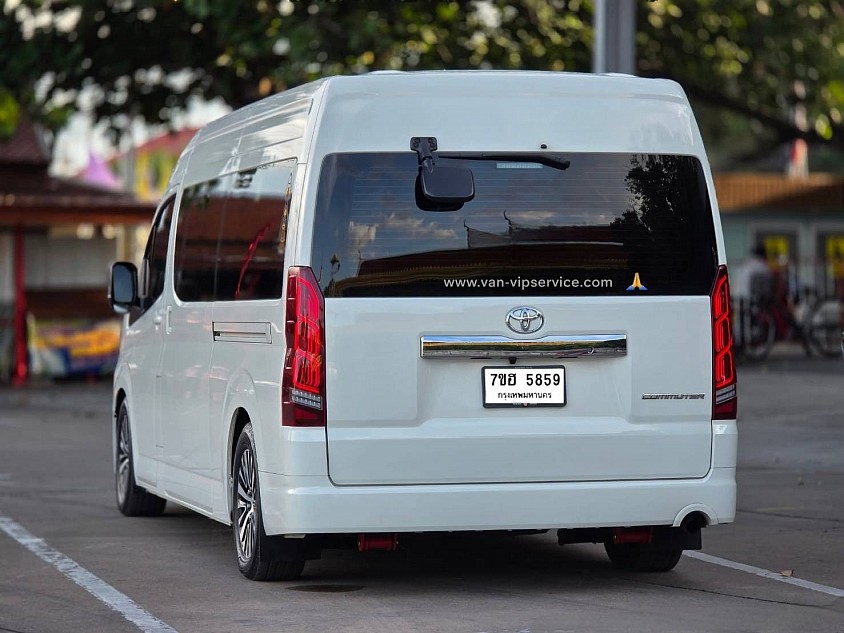 Hire a van to Khao Yai.