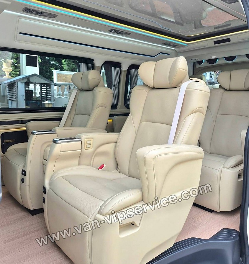 Rent a van with a driver to Chiang Mai.