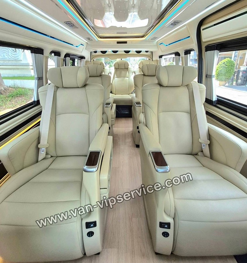 Hire a VIP van to Chiang Mai.