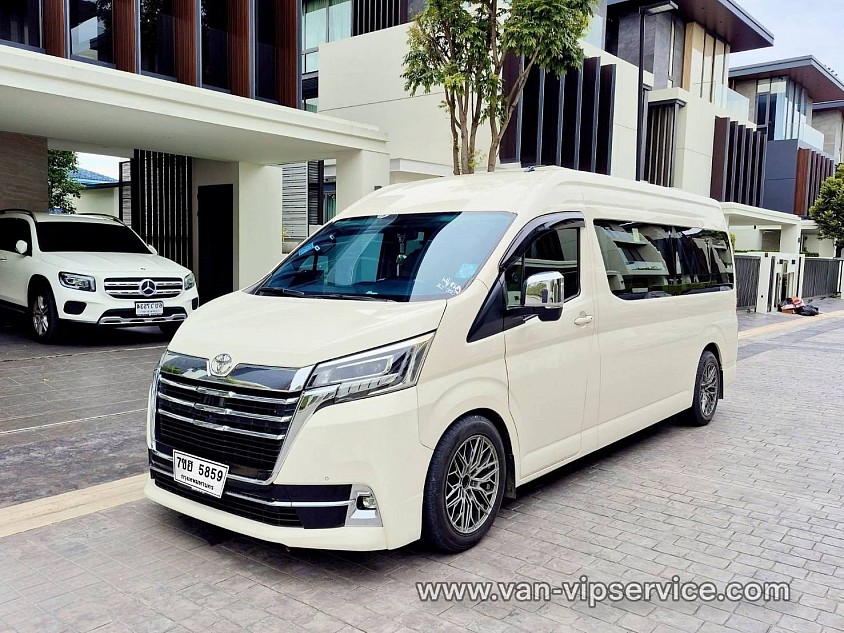 Hire a van to Trat.